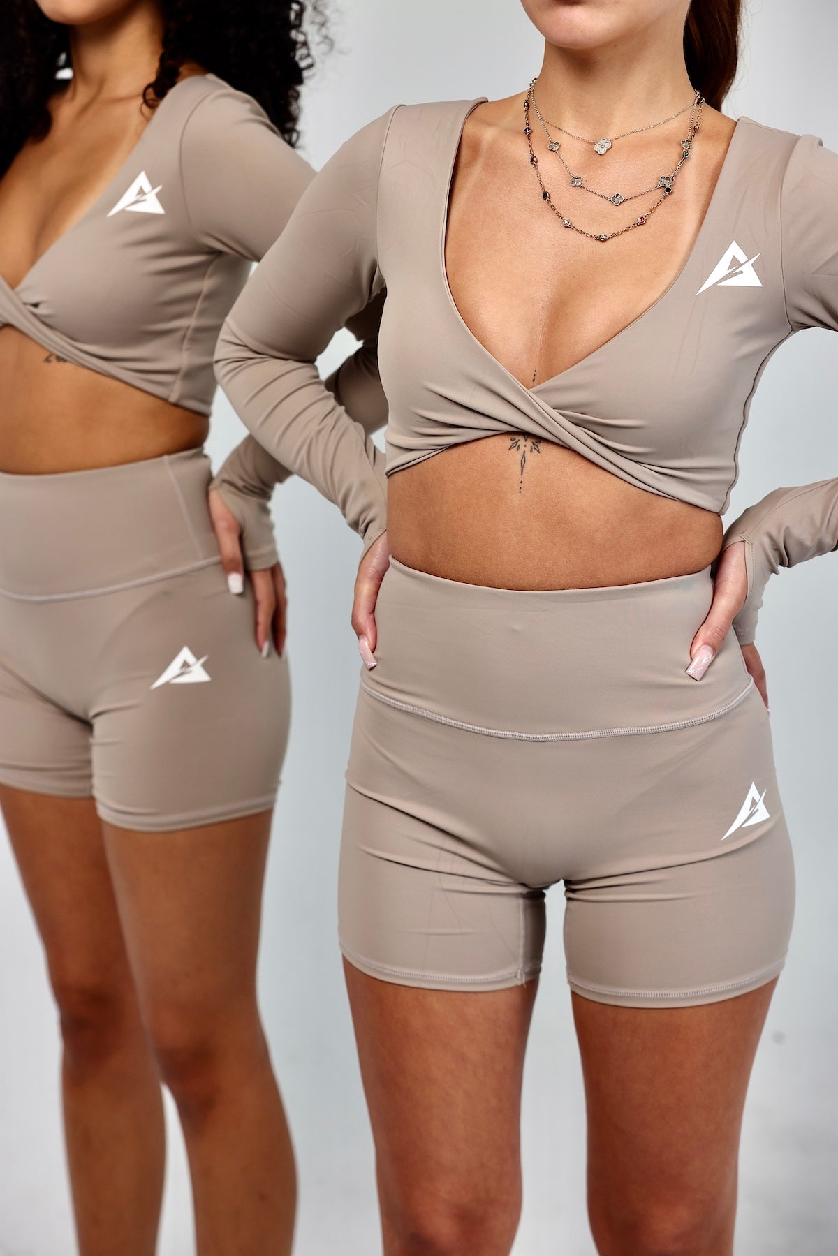 IMPACT Shorts – Beige